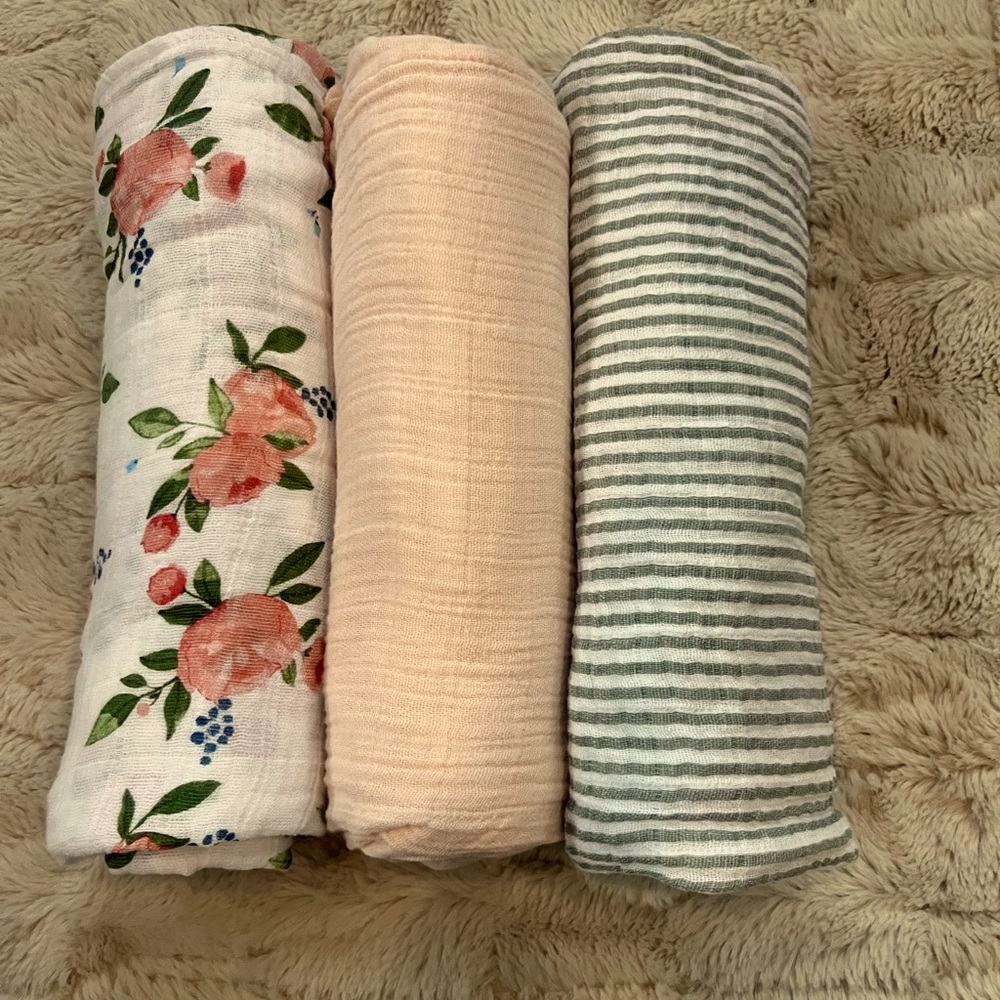 Little Unicorn 3 pack swaddle